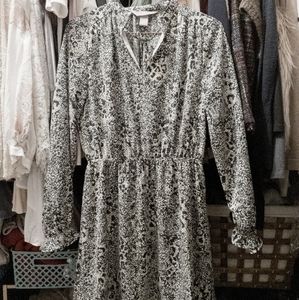 H&M Black & Cream Print Dress